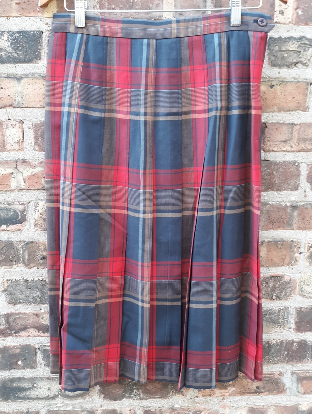 Pendleton Vintage Red Plaid Pleated Midi Skirt 100% Virgin Wool USA Made 12